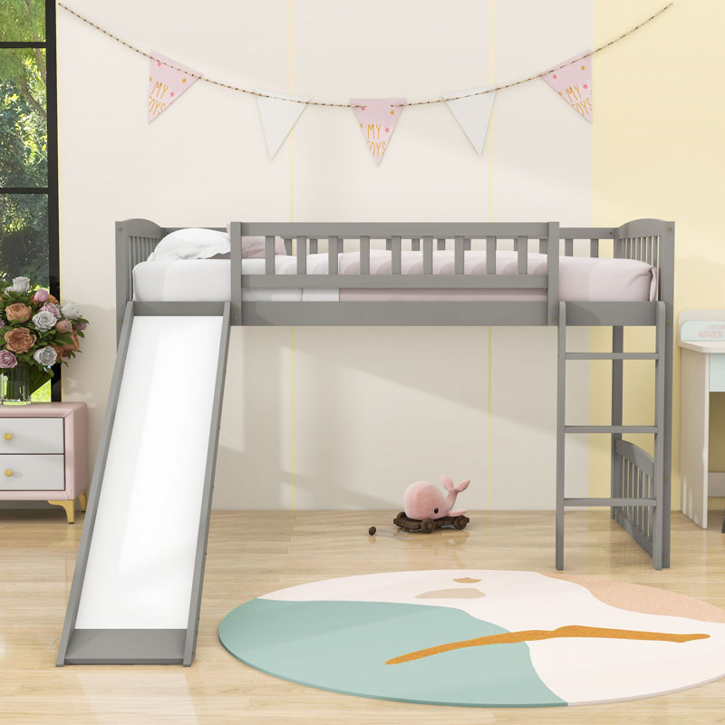 Lit mezzanine simple en bois avec glissade et lattes Greyen par Harriet Bee, gris