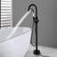 45 1/4 po Robinet de baignoire autoportant à 2 poignées avec pomme de douche à main-111704747