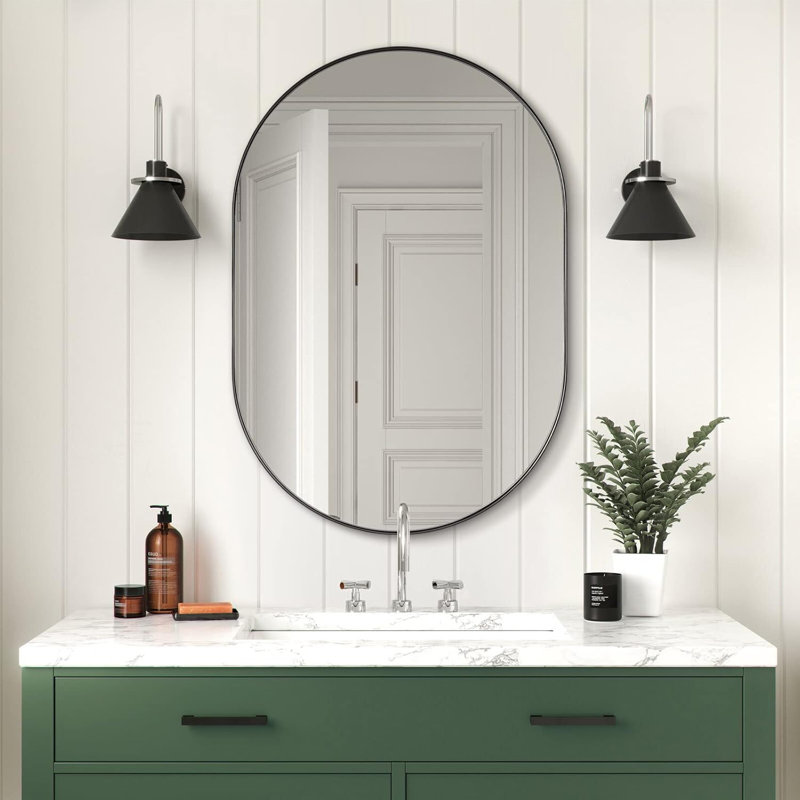 Miroir de salle de bain Kaitlee Cadre en acier inoxydable, 36 po x 24 po, Noir mat, Pilule