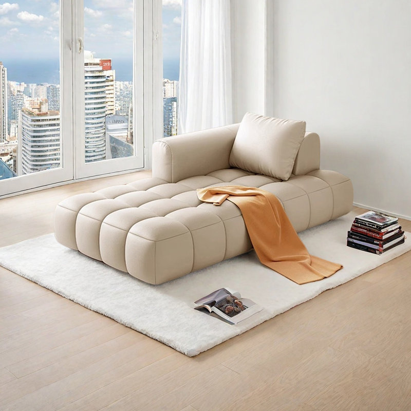 Peyo, Orienté à droite, Beige
