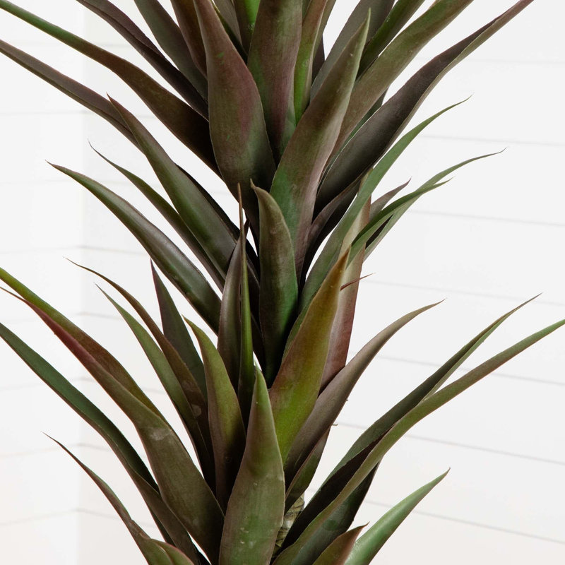 Yucca Artificial Tree