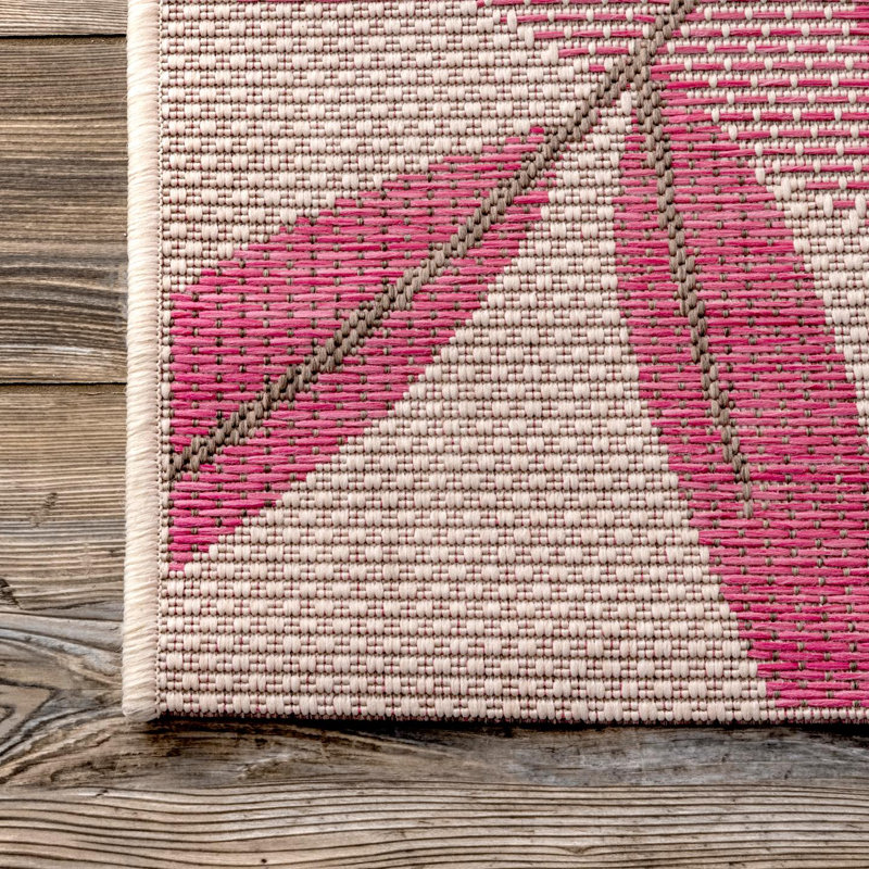 Tapis rose intérieur / extérieur Leaf, Rectangle 5 pi 3 po x 7 pi 6 po
