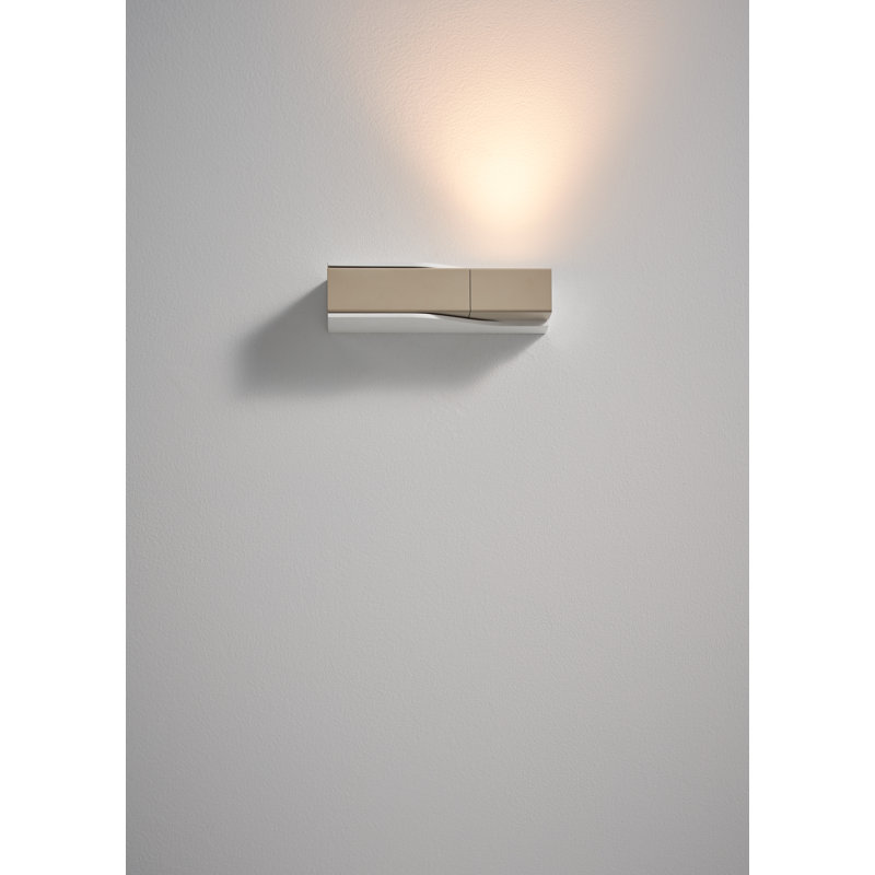 WÚ 1 - Light Armed Sconce, Oatmeal/Matte White