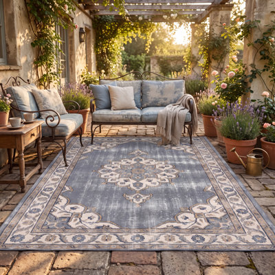 Tapis en magnésite de style vintage, bleu marine, crème, or et beige, antidérapant, à poils courts, pour intérieur et extérieur, adapté aux animaux domestiques, salon, chambre, salle à manger, entrée, couloir, bureau, médaillon central délavé, bleu ardoise, cuisine, zones de passage intense, facile à nettoyer, imprimé, doux et lavable.