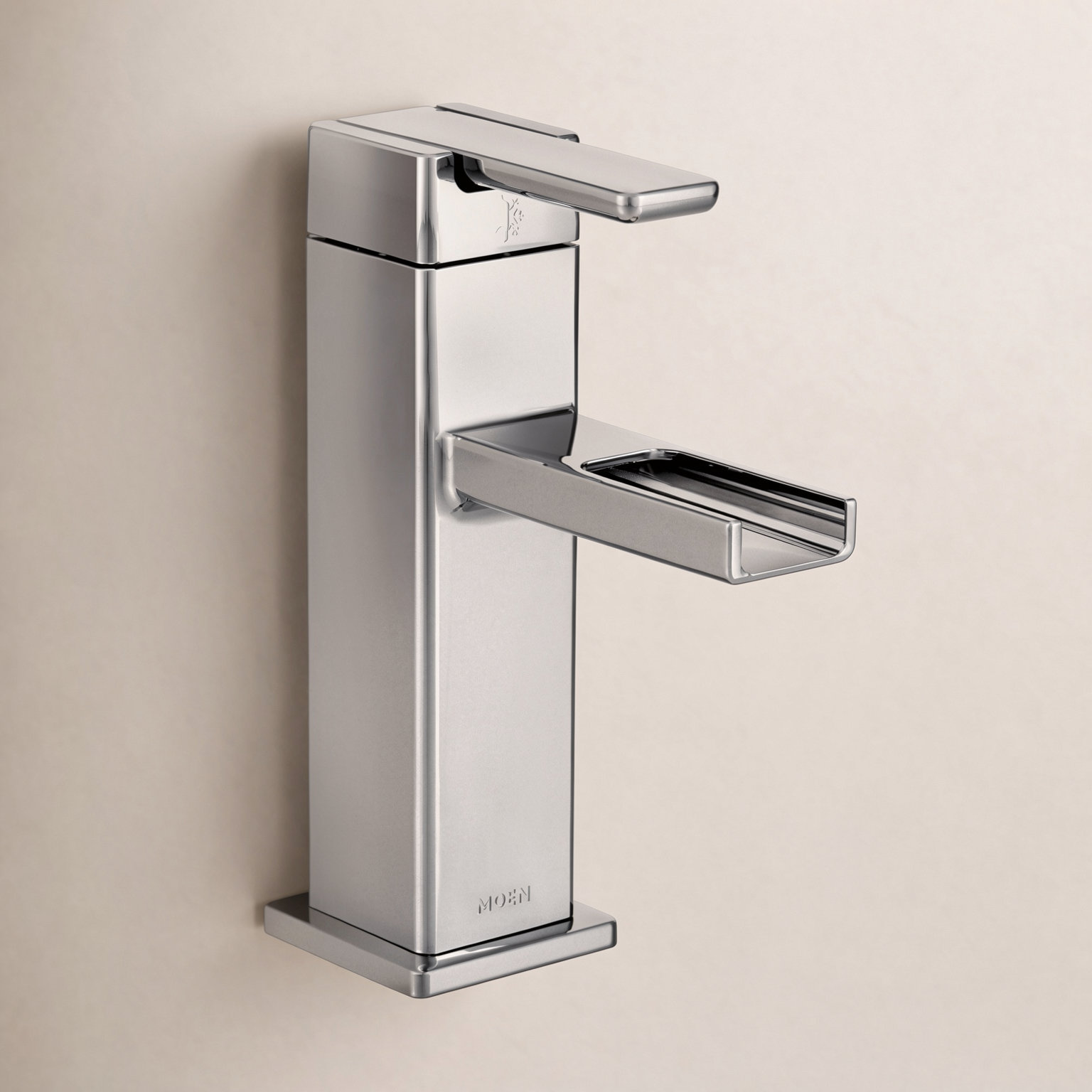 90 Degree Single-Hole Faucet with Drain, Chrome