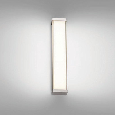 Svelte 1 - Light LED Vanity Light