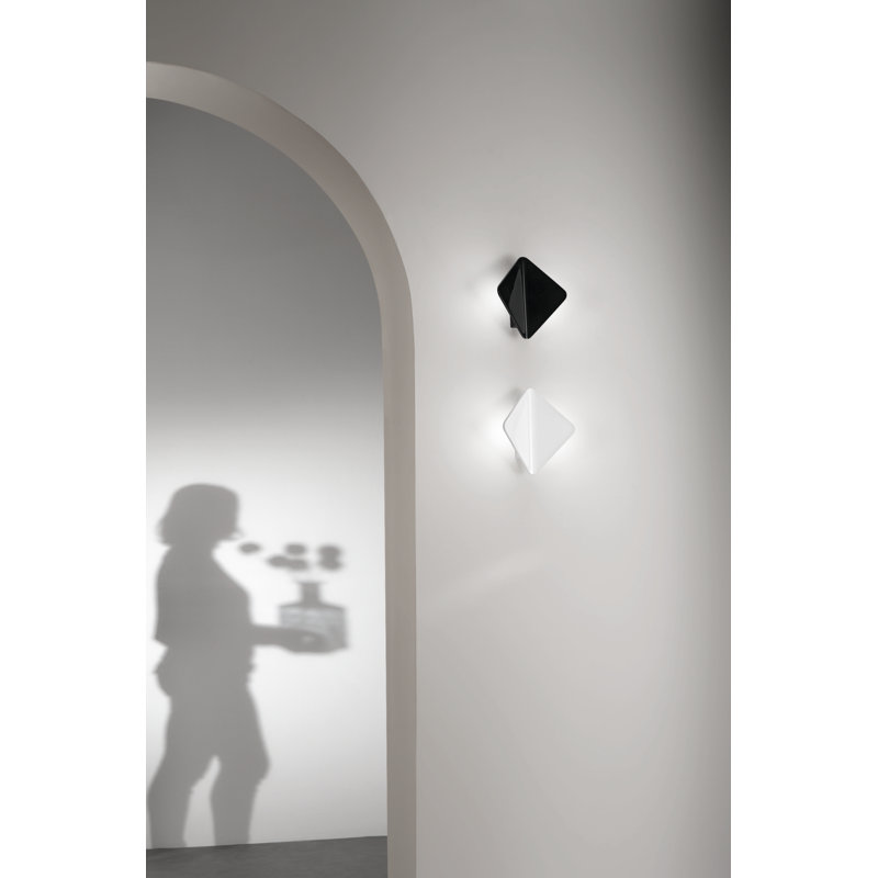 Aluminium LED Flush Mounted Sconce, White