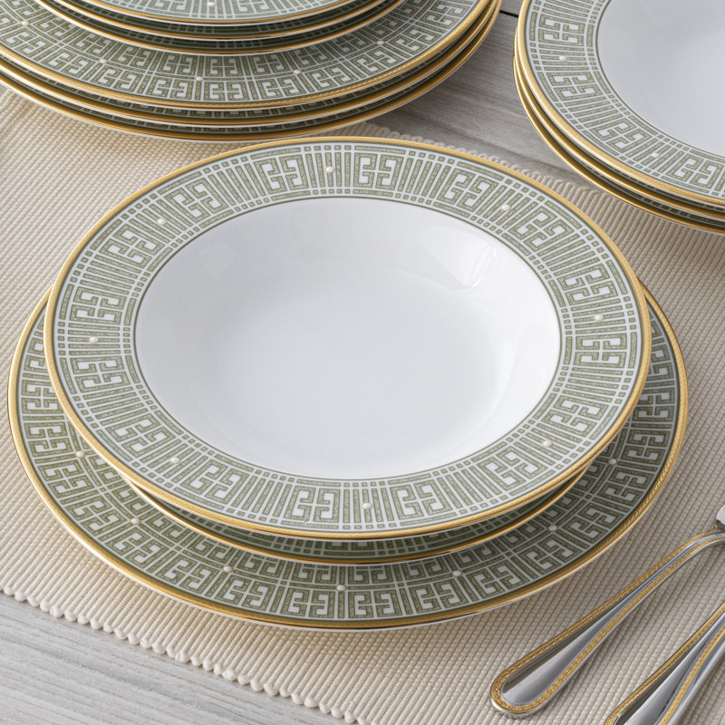 Green and Gold Porcelain 12-Piece Dinnerware Set, Service for 4