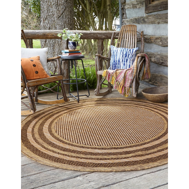 Tapis intérieur / extérieur brun clair tissé à la machine Arieyanna, Rond 6 pi