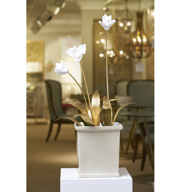 Tulip Stem, 20" H x 11.5" W x 11.5" D