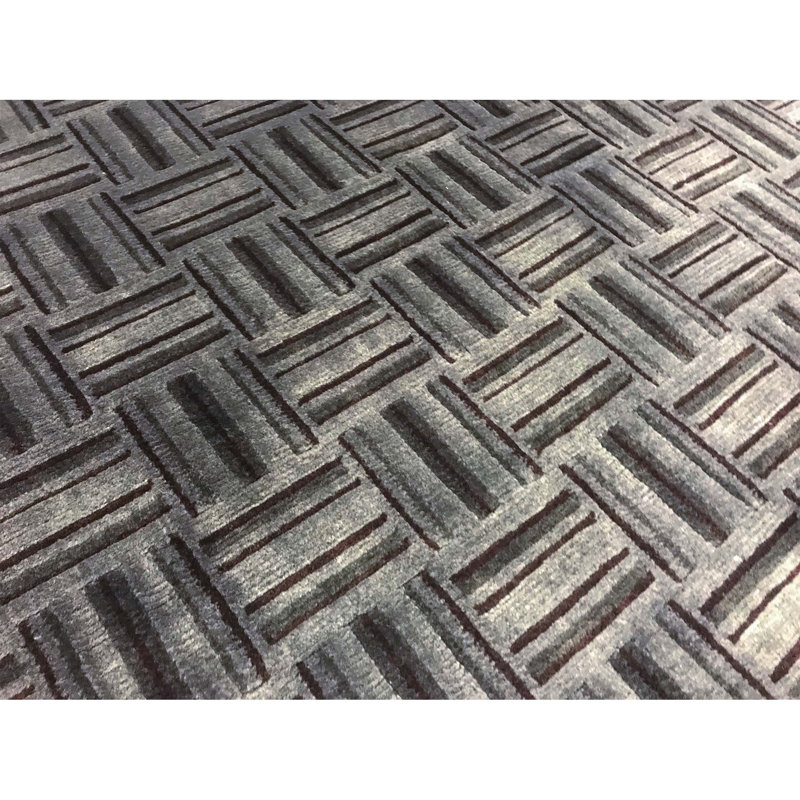 Hand-Knotted High-Quality Gray Area Rug