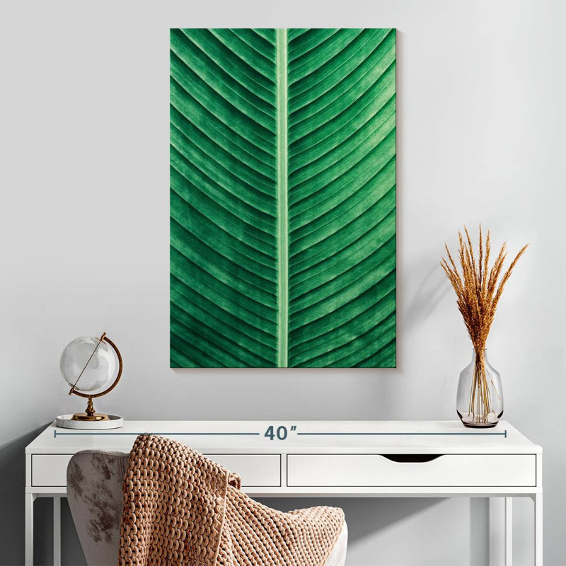 Harnek Green Leaf Lines, 30" H x 20" W