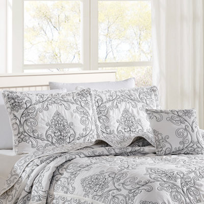 4 Piece Damask Oversized Embroidery Bedspread Set
