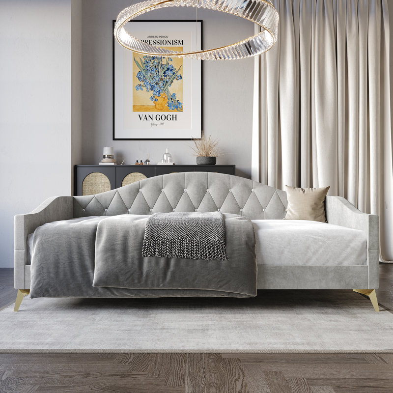 Hurain Upholstered Daybed, Silver