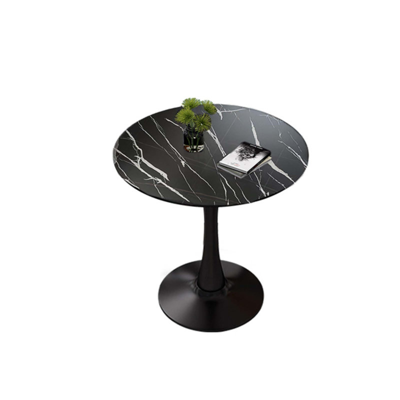 Table ronde, Noir