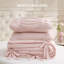 Ensemble d'édredon rose pour lit-123165326-123165328