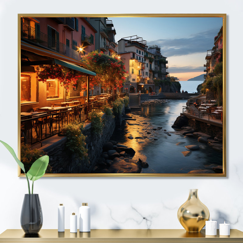 Beige Italy Cinque Terre II - Italy Canvas Art Print, H 30 po x l 40 po x P 1,5 po, Cadre flottant doré