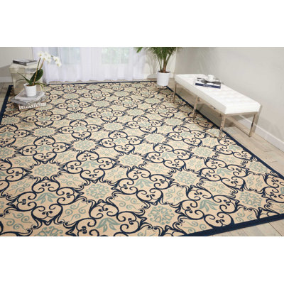 Gesa Damask Indoor / Outdoor Rug