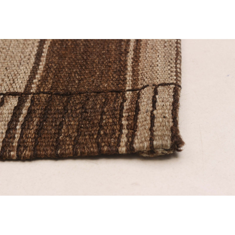 Boho brun Kilim 6 pi 11 po x 12 pi 10 po