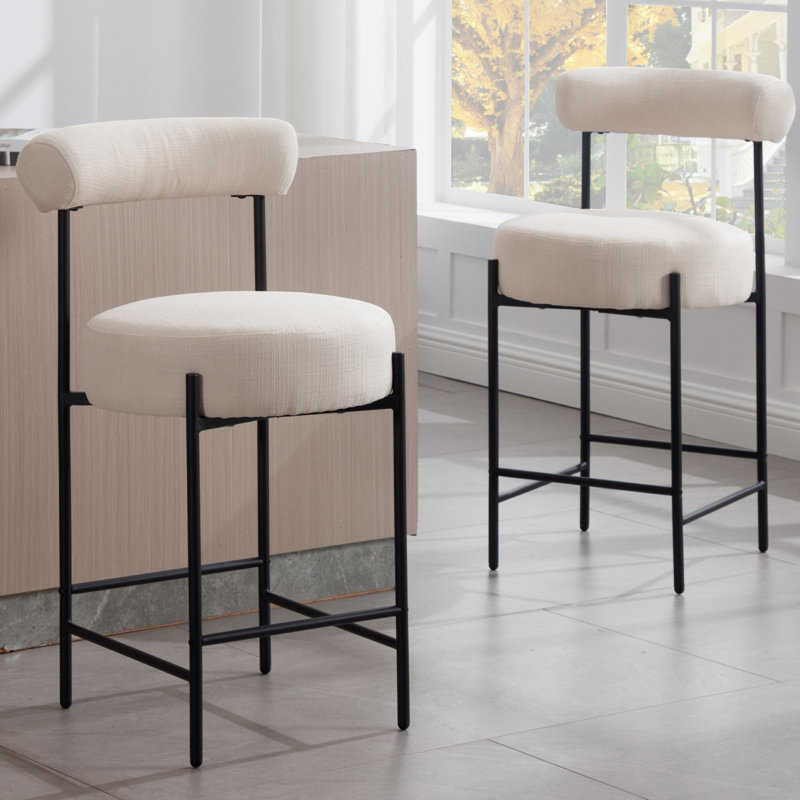 Tabourets de bar creux de 26,25 po avec accoudoirs et repose-pieds Jermeria, Beige