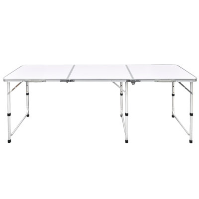 Klappbarer Campingtisch aus Metall