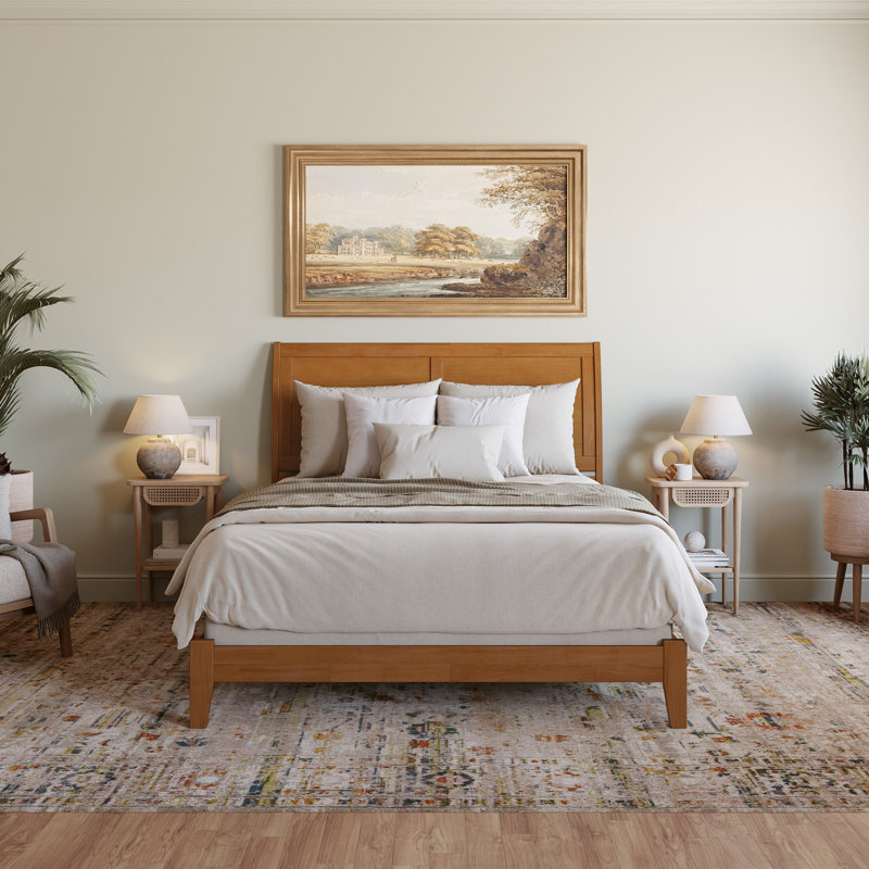 Base de lit en bois massif Nystead, Grand, Caramel clair