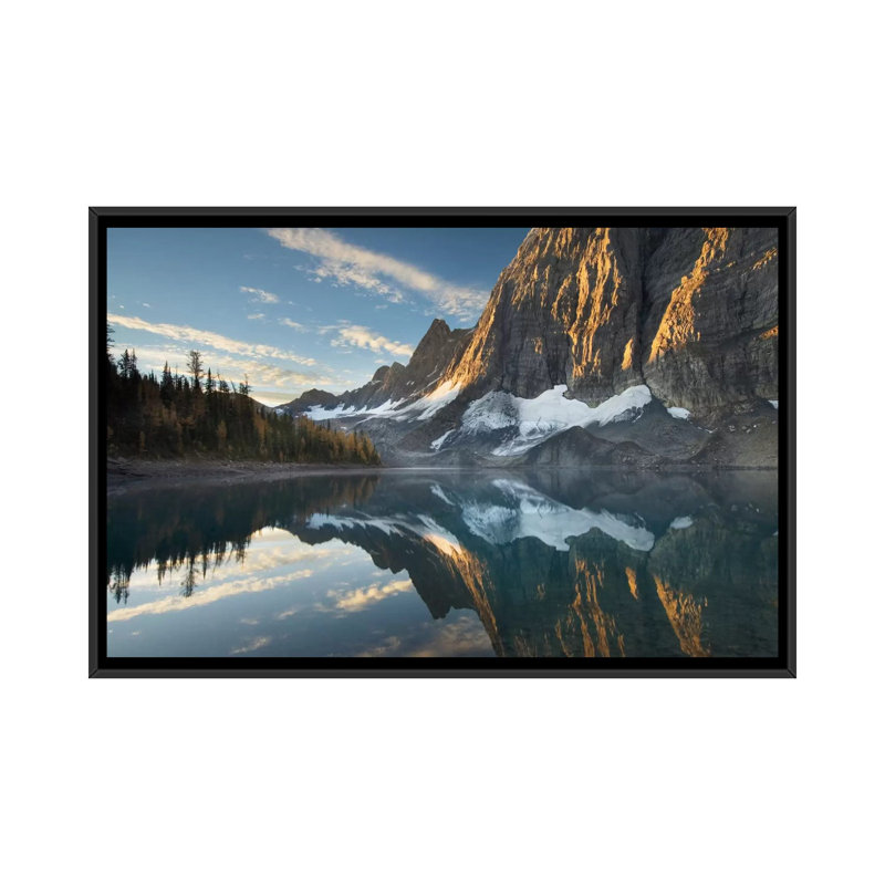 « floe lake iii », reproduction de photo sur toile Reflection, H 18 po x l 26 po x P 1,5 po, Toile avec cadre noir