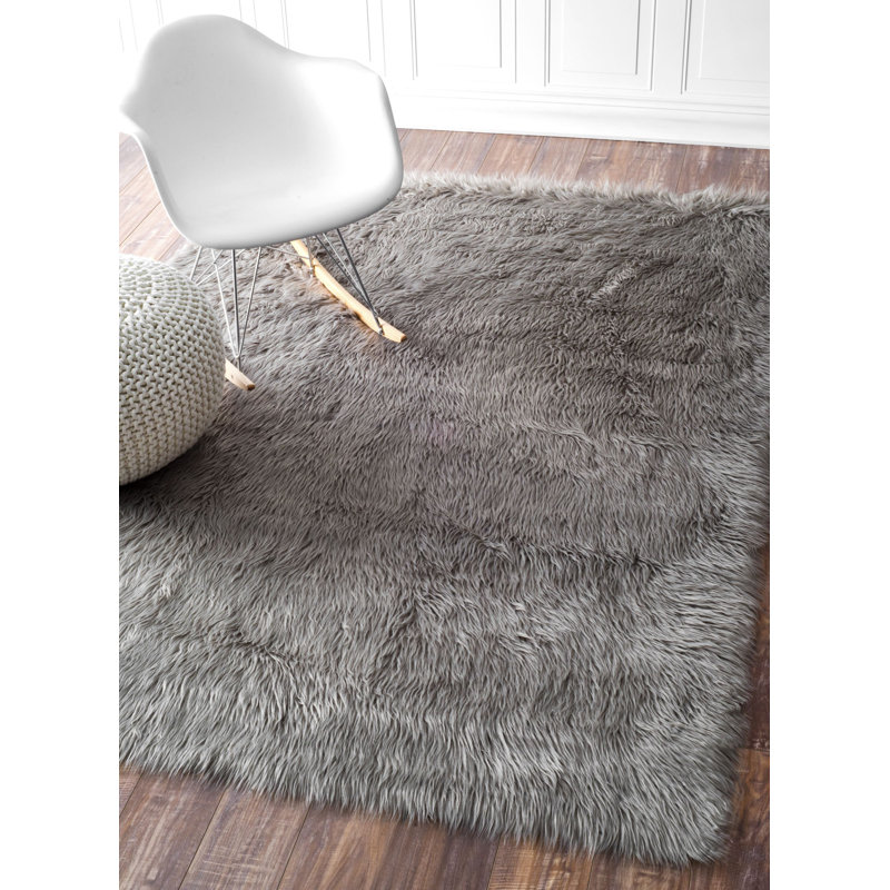 Ghena Indoor Rug, Rectangle 5' x 7'