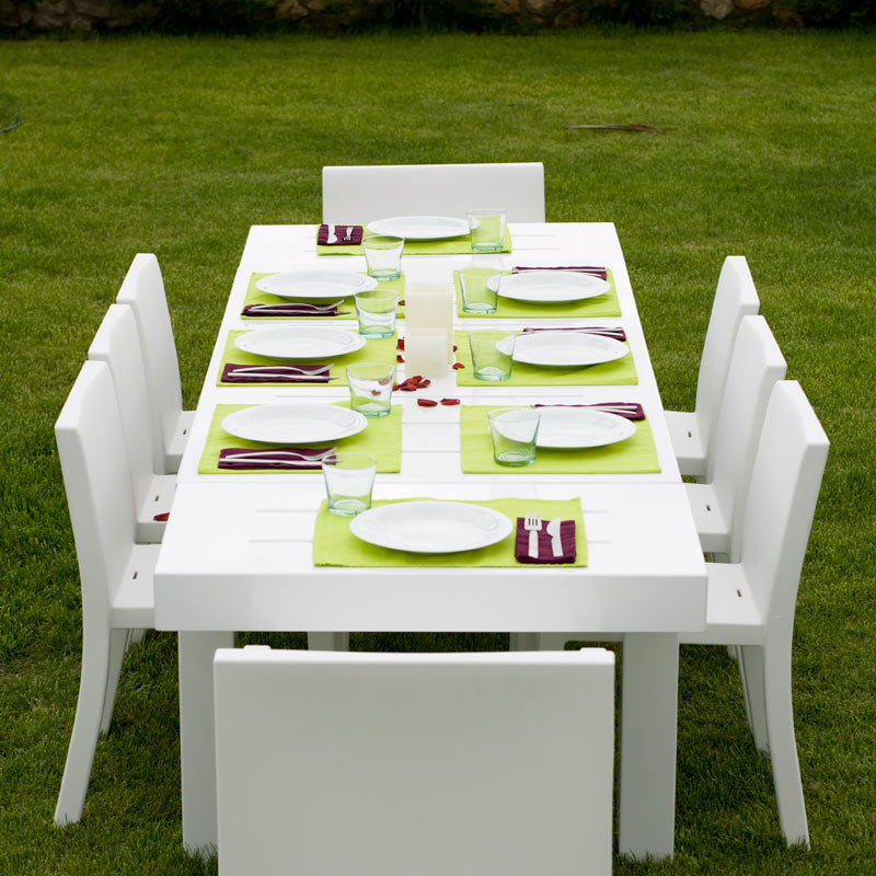Jut Stacking Patio Dining Chair, Ecru