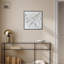 Art mural blanc élégant sur toile White Butterfly par Art Remedy-104345221-104345216