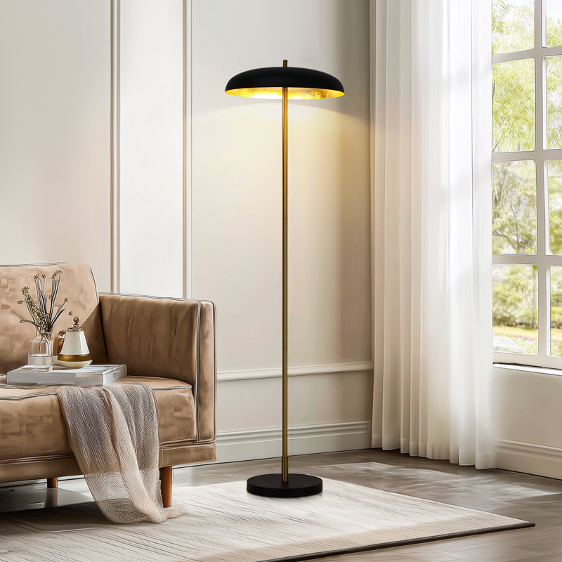 Lampe sur pied moderne 63 po en métal avec éclairage indirect, Noir et or, Noir mat