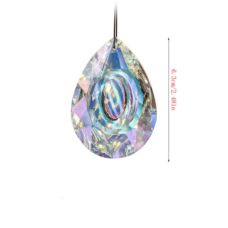 Pendentif en cristal, C