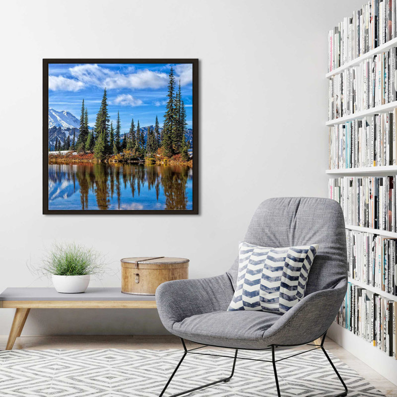 Mont Rainier Vista II par Michael Broom - photographie, H 31,5 po x l 31,5 po x P 2 po, Cadre flottant espresso