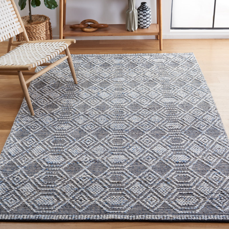 Jacques Hand Woven Viscose/Wool Geometric Rug in Gray, Rectangle 5' x 8'