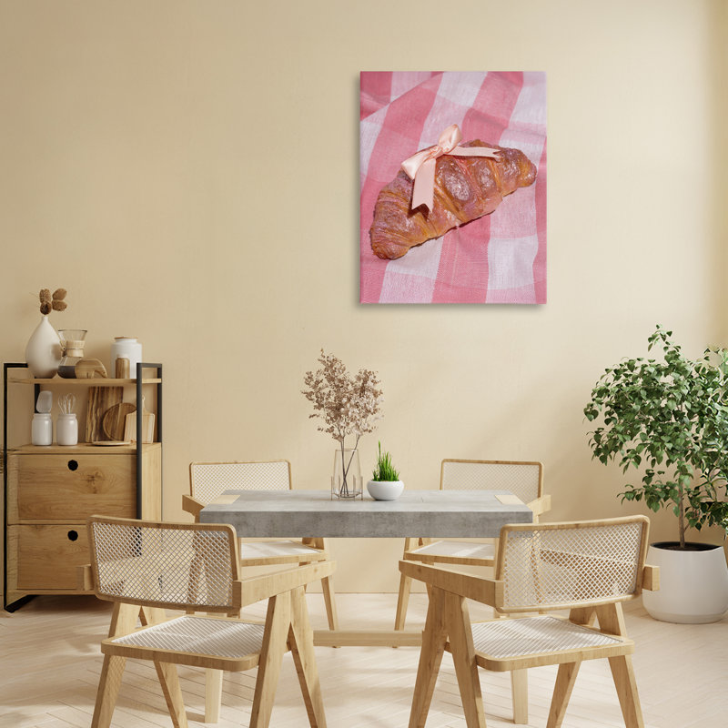 Glam Ribbon Croissant Canvas, conception par Lish Creative, 20 x 16