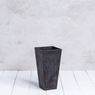 Sewickly Pot Planter