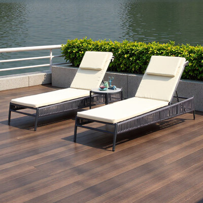 Outdoor villa leisure courtyard recliner