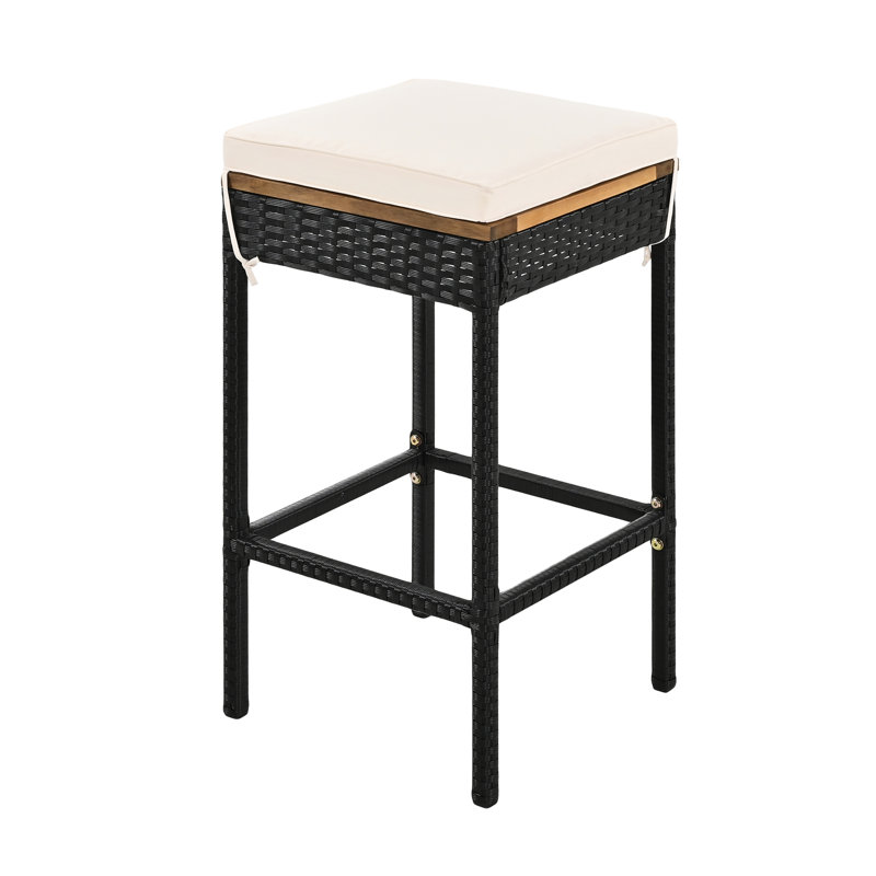 Table d'extérieur en bois et huit tabourets avec pieds antidérapants et conception pliable