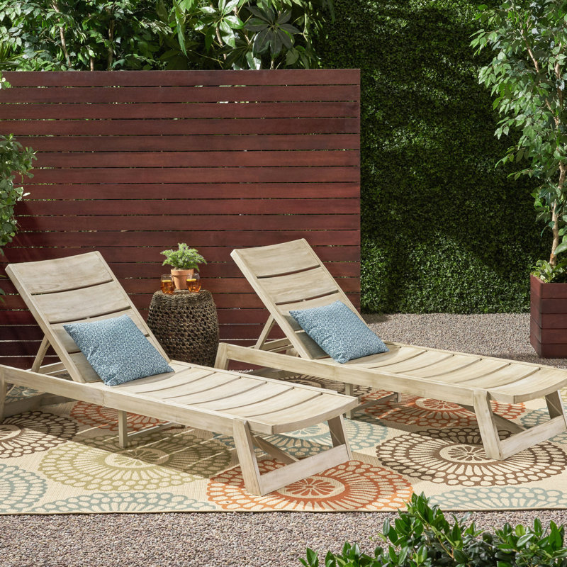 Chaise longue en bois gris avec siège réglable et éléments décoratifs en métal Capacité de siège confortable Détails de l'option Conception ergonomique (2 pièces fonctionnelles