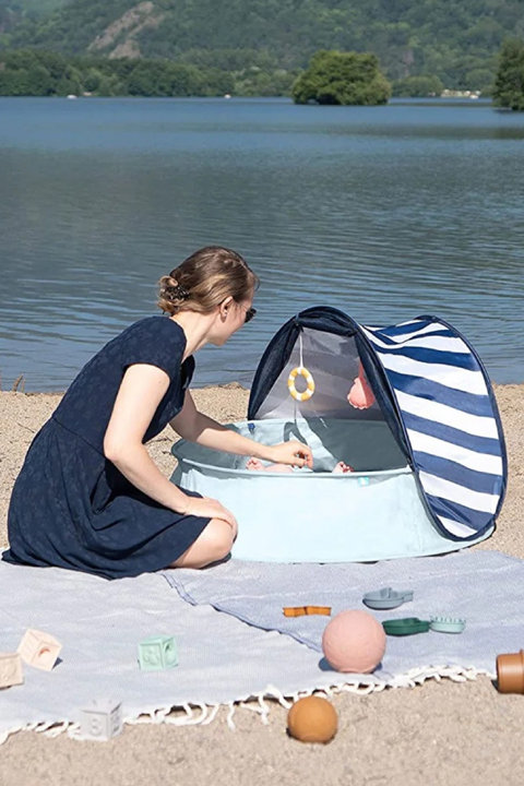Playhouses & Play Tents