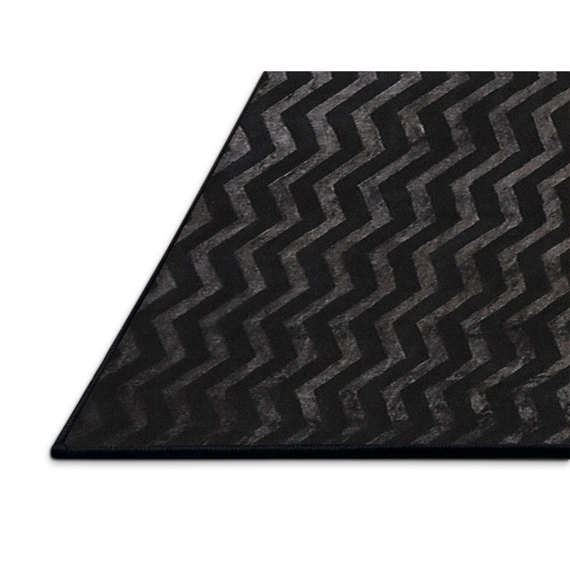 Idanell Chevron Indoor Rug, Rectangle 2' x 4'