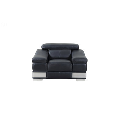 Luxueux fauteuil en cuir italien à grain supérieur avec structure en bois franc séché au four et rembourrage en mousse haute densité pour un confort ultime