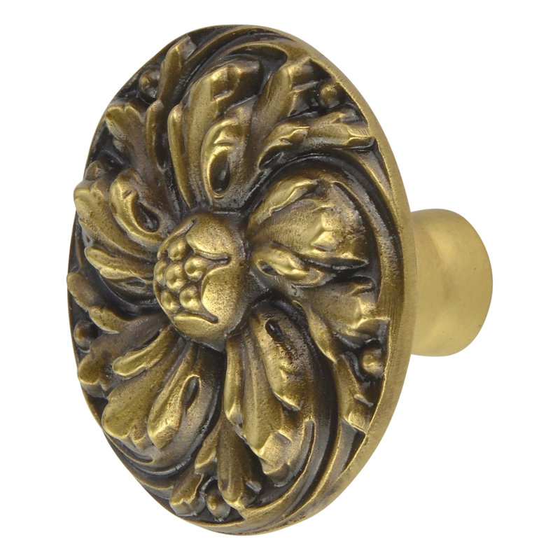 English Garden Circle Knob, Antique Brass