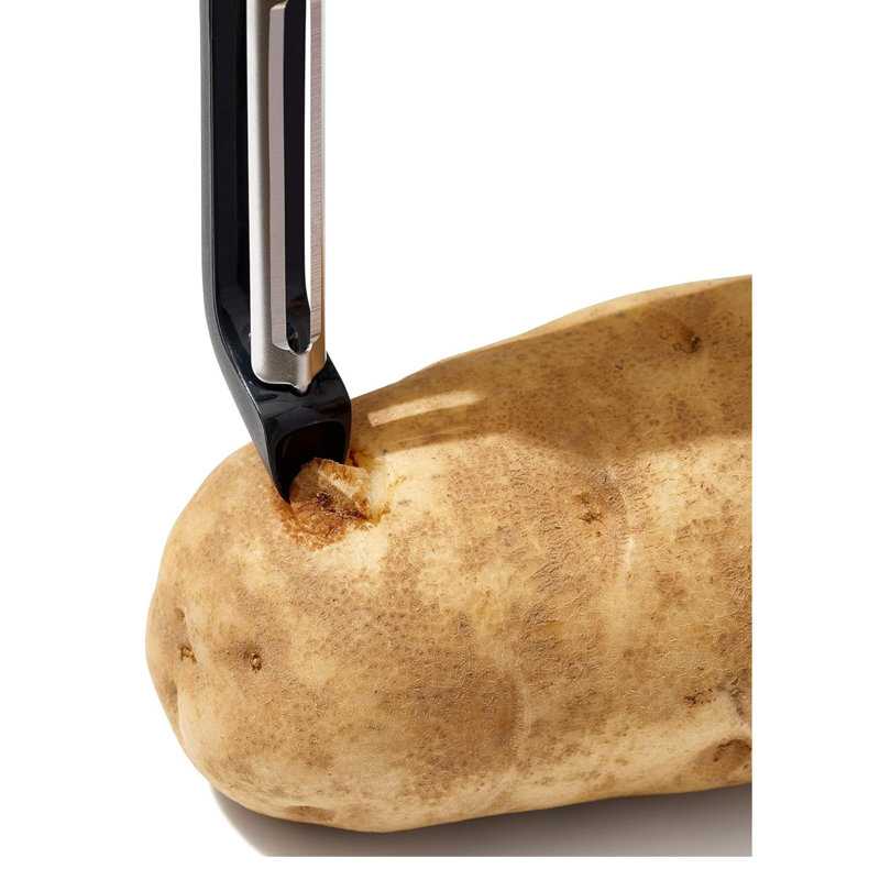 Oxo Good Grips Swivel Vegetable Peeler