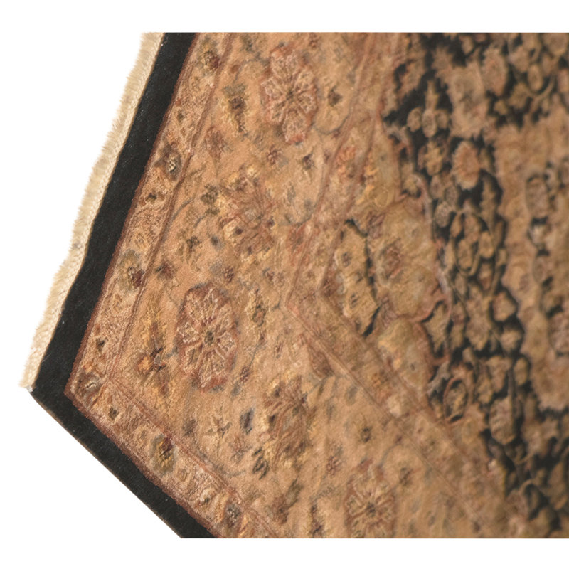 Tapis noir et or noué à la main de haute qualité