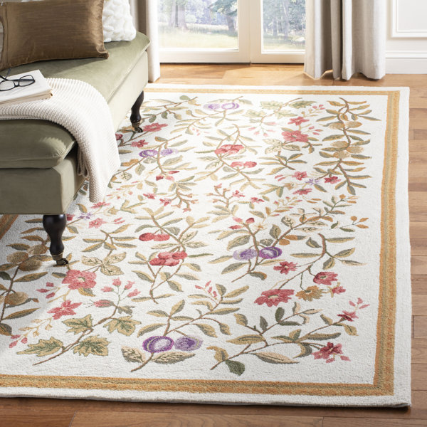 August Grove® Kinchen Hand Hooked Wool Pile Floral Rug & Reviews | Wayfair