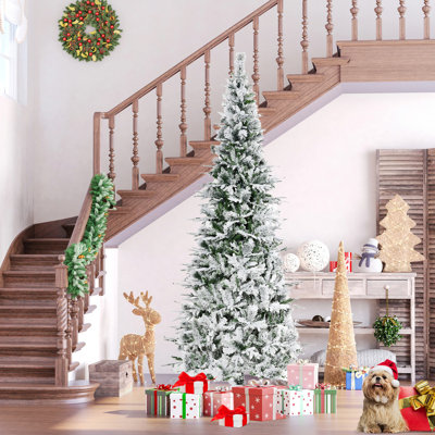 Arbre de Noël artificiel enneigé 9 pi avec branches réalistes et 1159 pointes