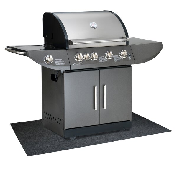 https://assets.wfcdn.com/im/92102098/resize-h600-w600%5Ecompr-r85/1363/136385203/Reversible+Gas+Grill+Mat+-+Absorbent%2C+Waterproof+Inner+Layer%2C+Easy+to+Clean.jpg