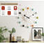 Horloge murale en quartz Mid-Century moderne avec boules en bois