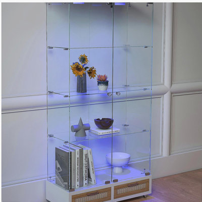 Vitrine moderne en verre avec grands tiroirs, armoire antique à assemblage rapide avec lumières DEL, bibliothèque en verre emperé, étui de rangement à 2 portes avec 4 tablettes pour le salon et la chambre à coucher, blanc et naturel